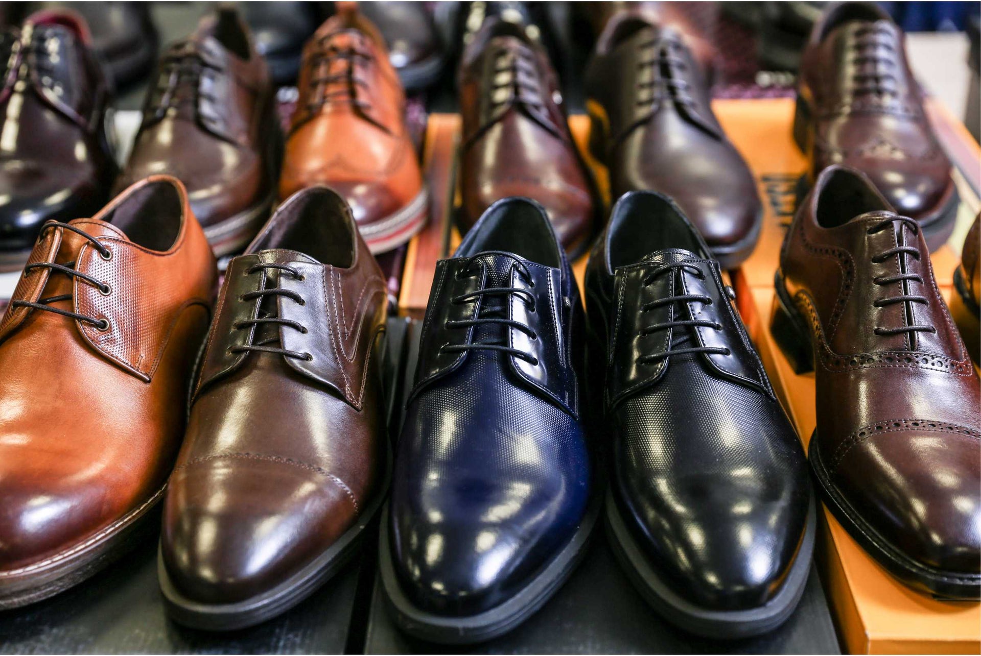 Men's Shoes and Sandals-Baldwens